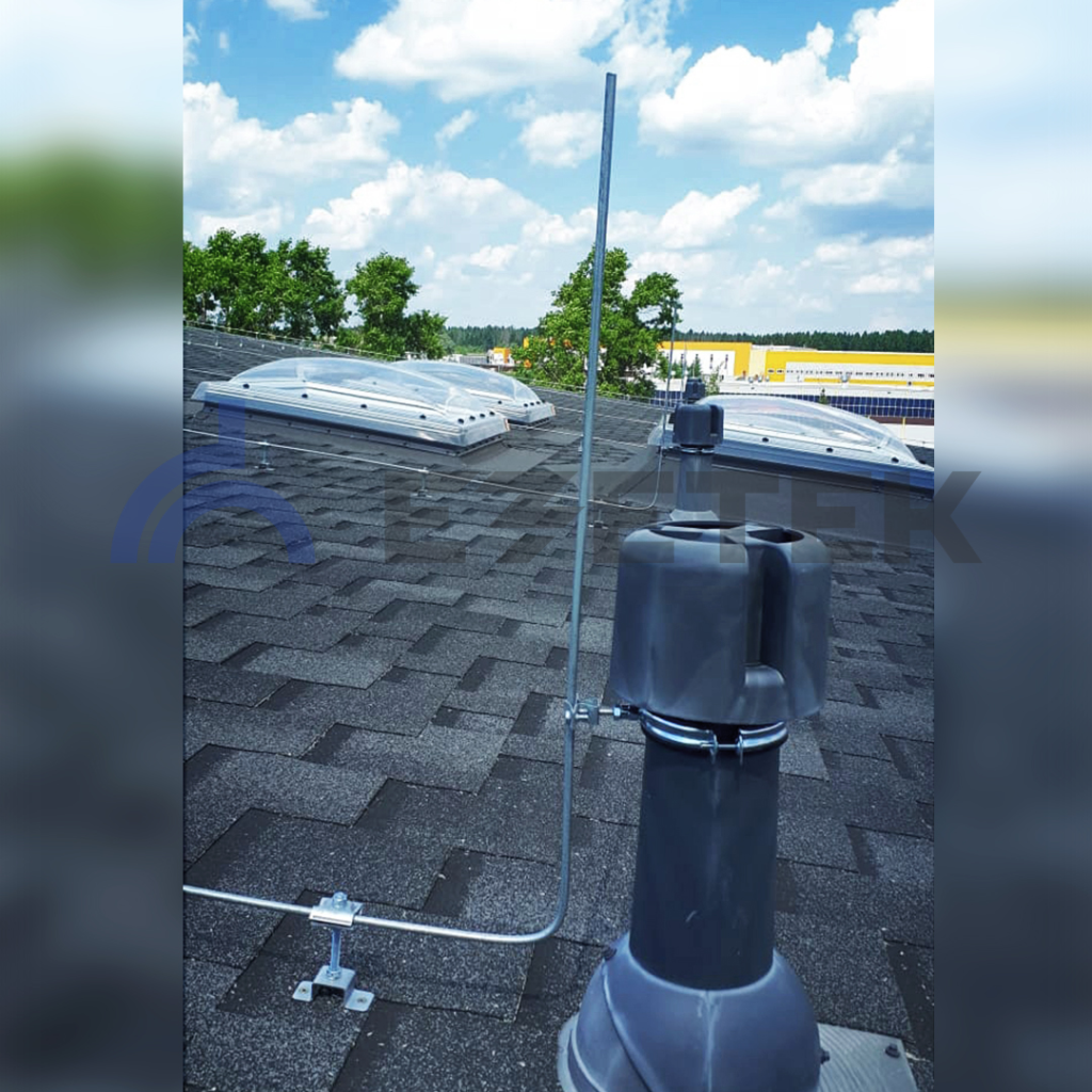 Держатель-зажим соединительный круглого проводника 8-12 мм опорный, оцинк.